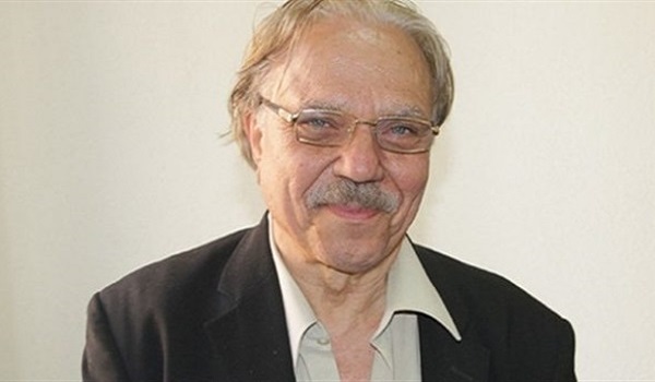 مدحت الزاهد